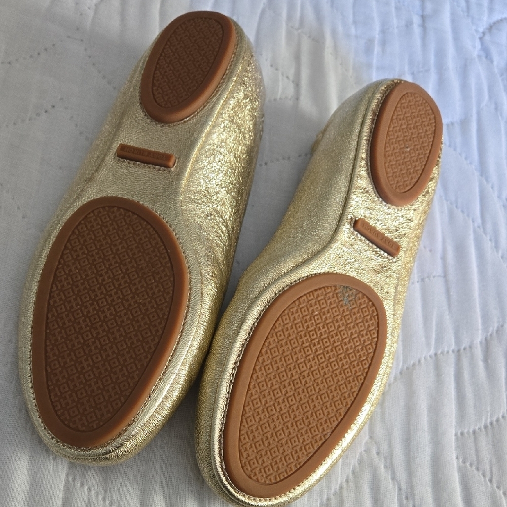 Tory Burch Metallic Gold Logo Ballet Flats - Picture 2 of 3